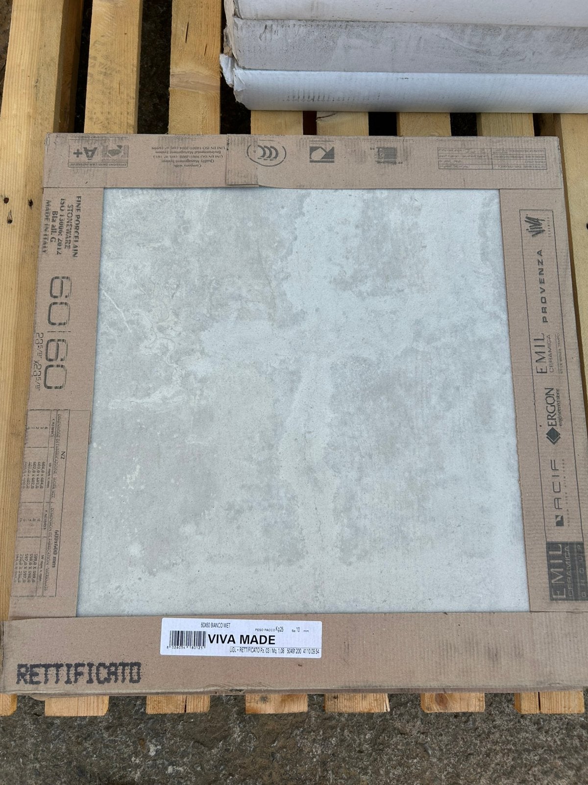 15,8m2 carrelage Viva Ceramica 60x60cm 1cm + plinthes, Bricolage & Construction, Enlèvement, Comme neuf
