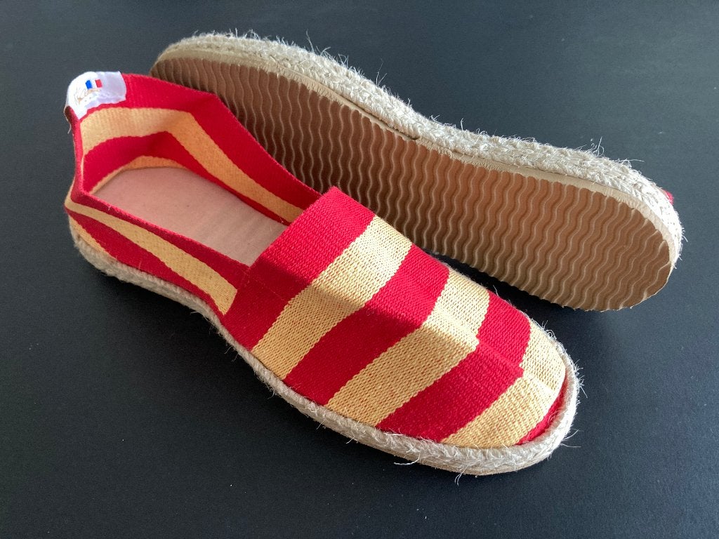 Espadrille Catalane Rouge-Jaune taille 35, Rouge, Espadrilles, Creation Catalane, Comme neuf