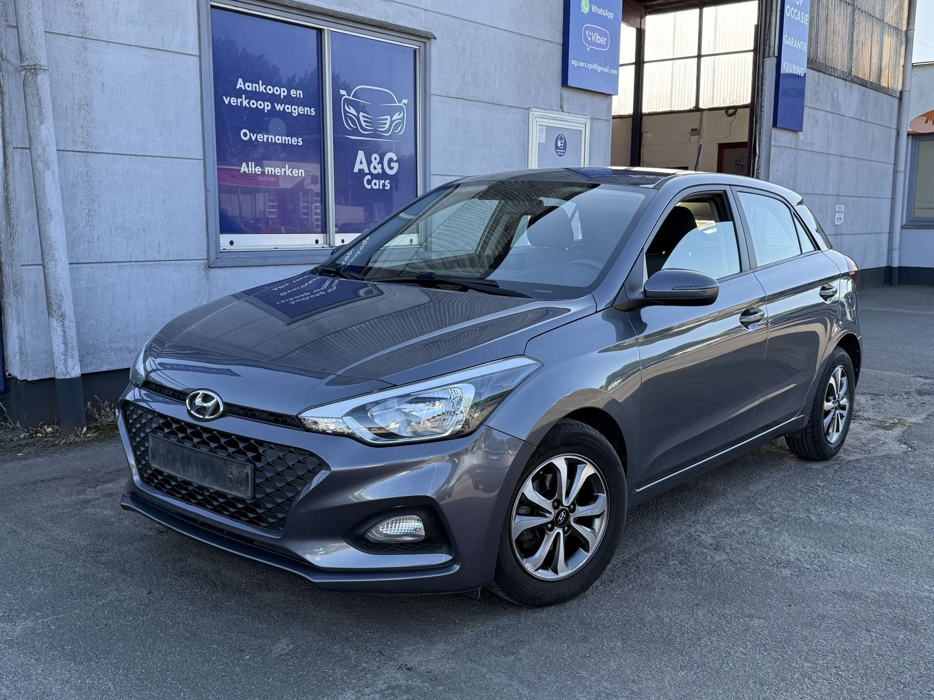 Hyundai i20 i20 1.2i Air 12 Maanden Garantie, Argent ou Gris, Achat, Entreprise, Boîte manuelle
