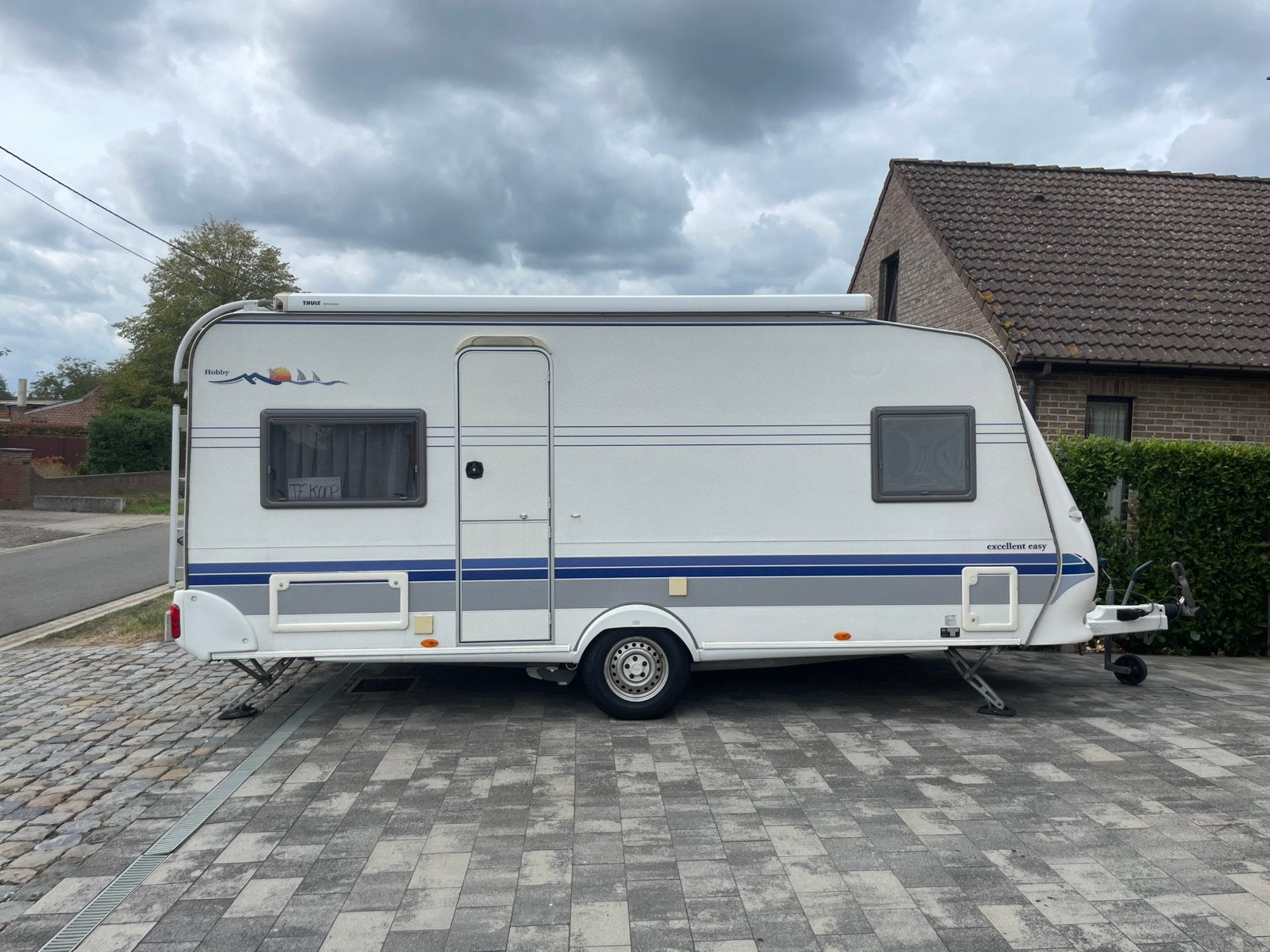 HOBBY 495 Excellent Easy 2003, Caravanes & Camping, Jusqu'à 4, 6 à 7 mètres, Hobby, Grand lit
