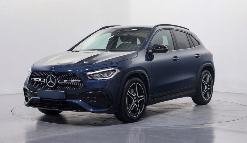 Mercedes-Benz GLA (H247) 200 7g-dct - - 163 AT, Auto's, Gebruikt, 4 cilinders, Bedrijf, 5 zetels