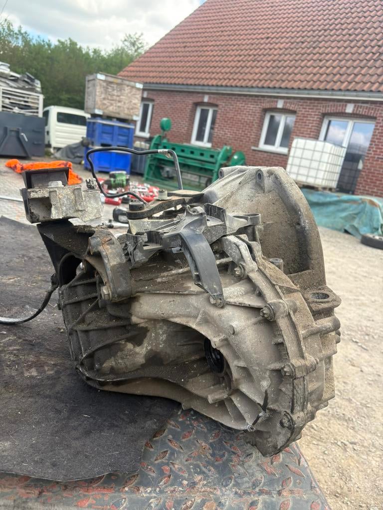 Boite Renault master 3, Auto-onderdelen, Ophalen of Verzenden, Renault