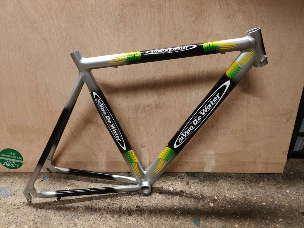 5 nieuwe koerskaders voor 50 euro te koop! Moet weg!!, Ophalen, Frame