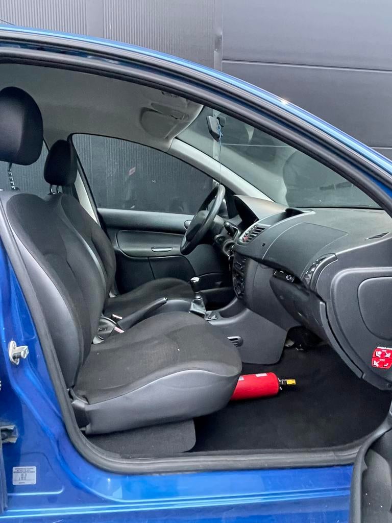 Peugeot 206+ Essence avec faible kilométrage 60 000km Carpas, Autos, Achat, Entreprise, Boîte manuelle, Noir