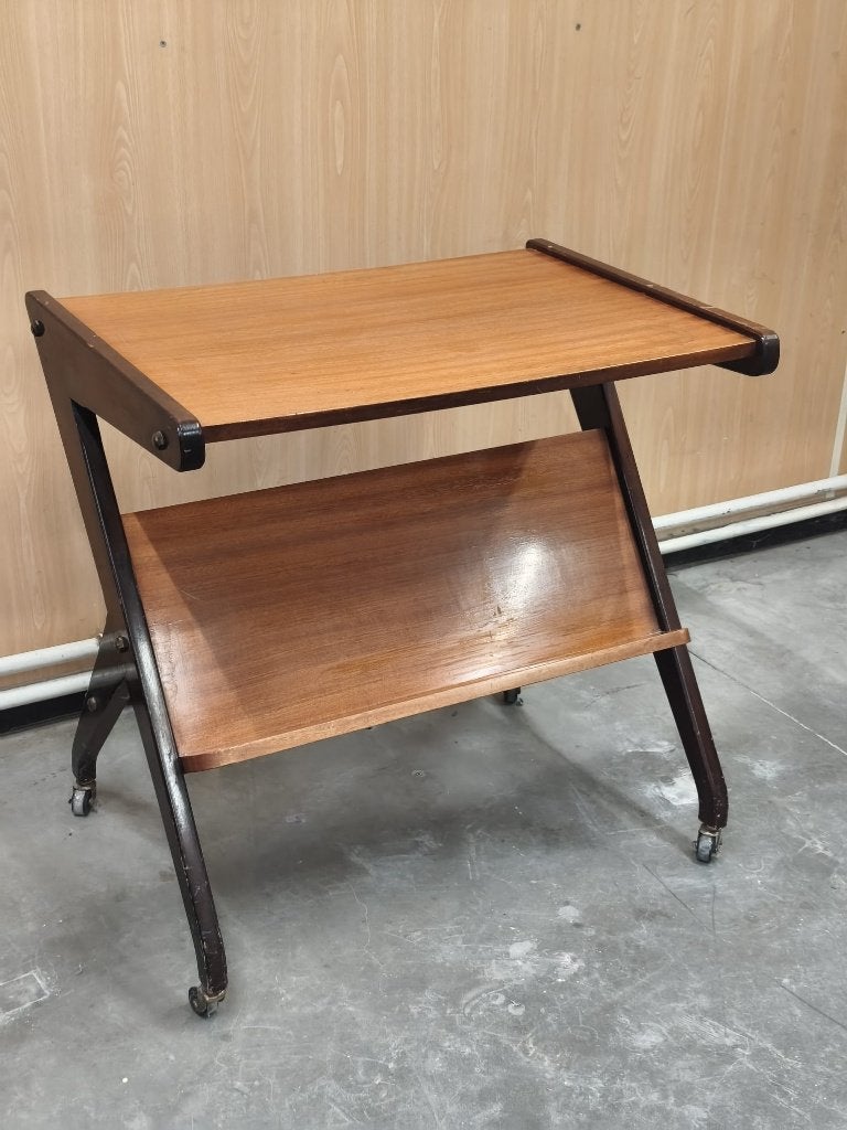 Table d'appoint, table pour magazines et, style Ico Parisi, 55 à 75 cm, Enlèvement, Utilisé, Autres formes