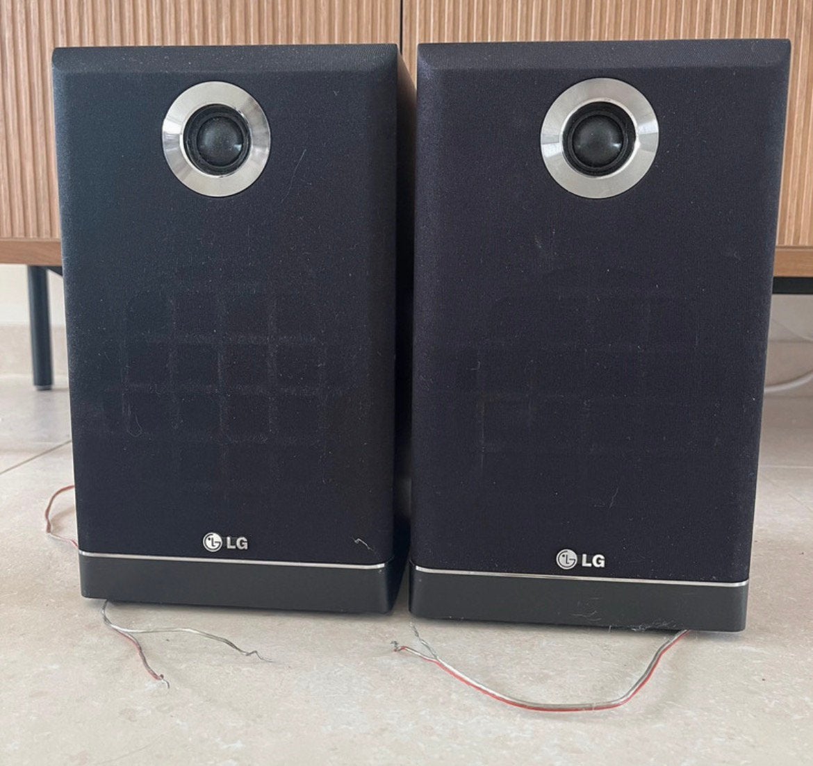 LG Speakers, Ophalen of Verzenden, Gebruikt