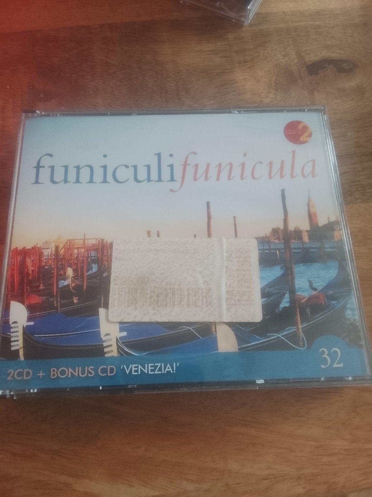 Funiculi funicula / nieuwprijs 26 euro, Ophalen