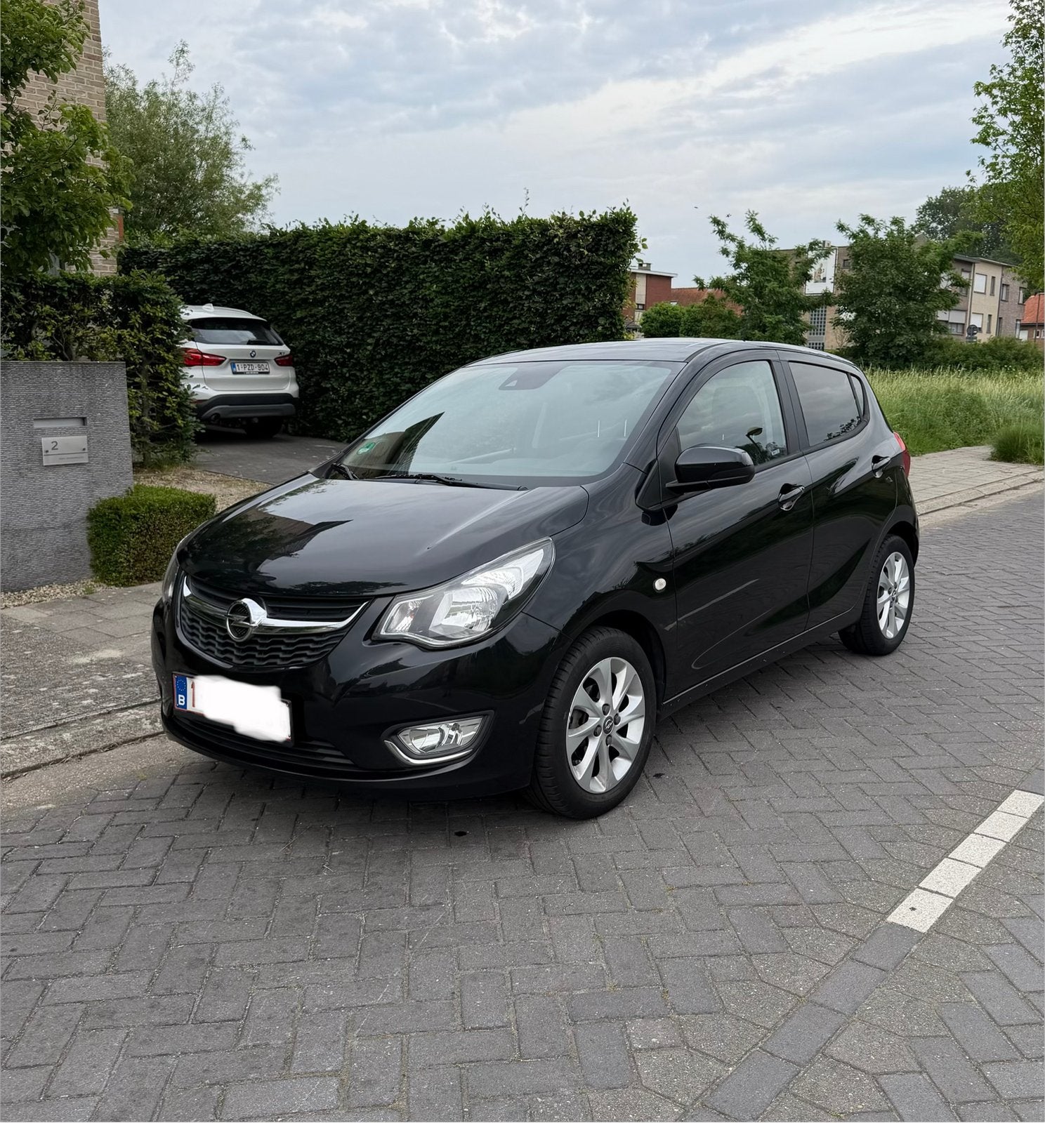 Opel Karl - 2016 - 1.0 benzine - GEKEURD, Auto's, Opel, Voorwielaandrijving, Leder en Stof, Zwart, 5 deurs