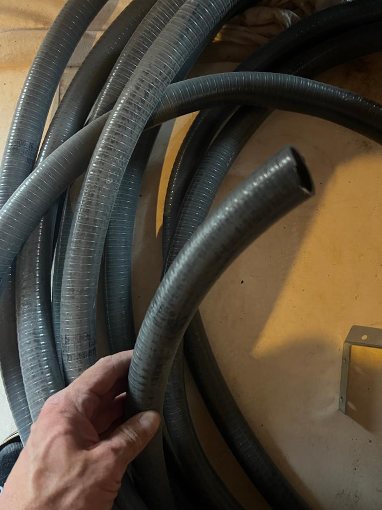 Flexibele buis/ aanzuigdarm 20 meter, Doe-het-zelf en Bouw, Elektriciteit en Kabels, Ophalen, Zo goed als nieuw