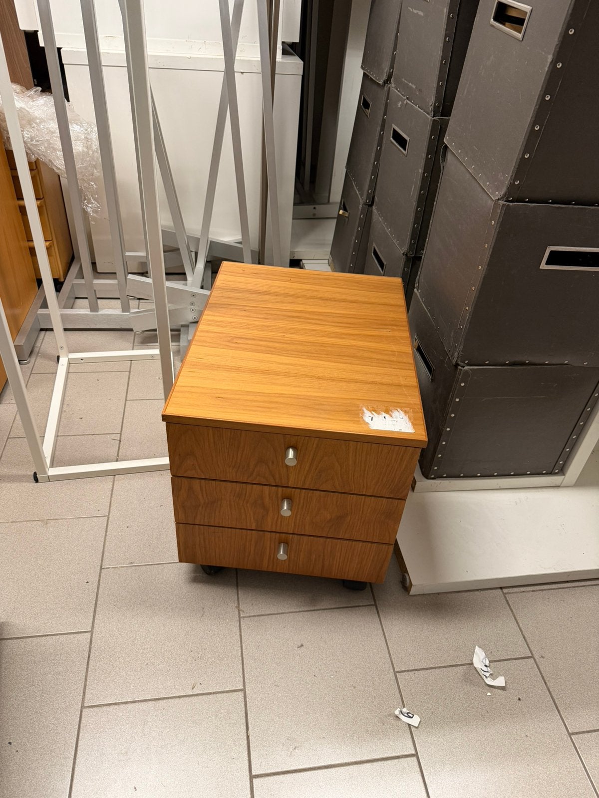 Bureaukast, Ophalen, Gebruikt
