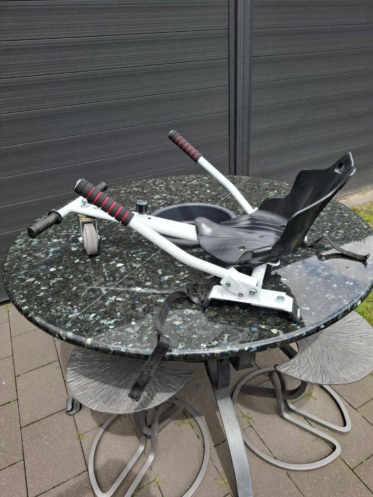 Hovercart, Enlèvement, Utilisé