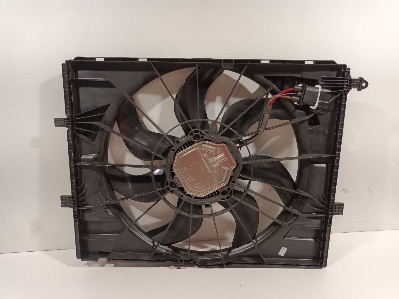 Koelventilator Mercedes-Benz E-Klasse, Onderdelen@venauto.nl, Van der Ven Autorecycling B.V., Ettenseweg 76, 4706 PB Roosendaal, The Netherlands