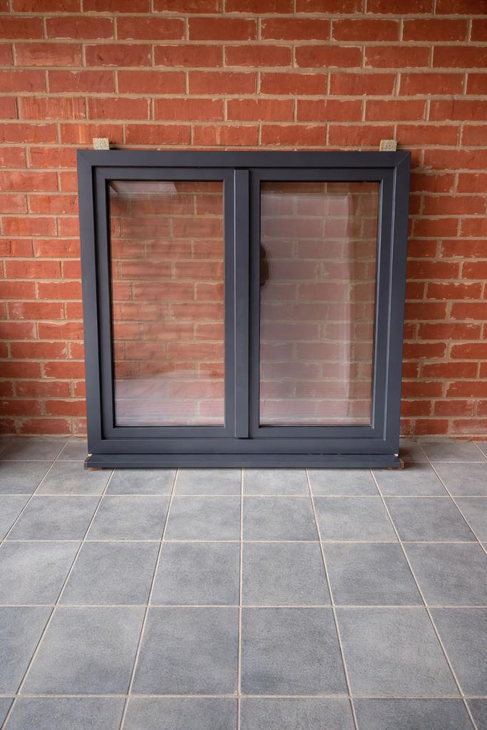 Nouvelle fenêtre à triple vitrage, Bricolage & Construction, 75 à 150 cm, 75 à 150 cm, Synthétique, Enlèvement