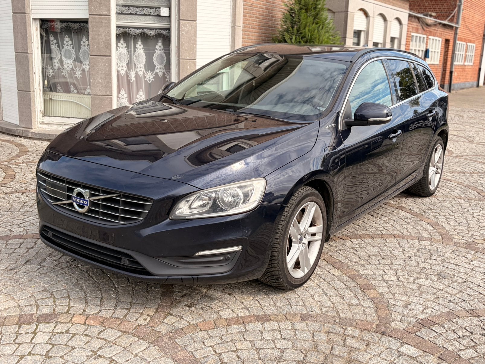 VOLVO V60 2.4 diesel hybride, Automaat, Euro 6, Te koop, V60