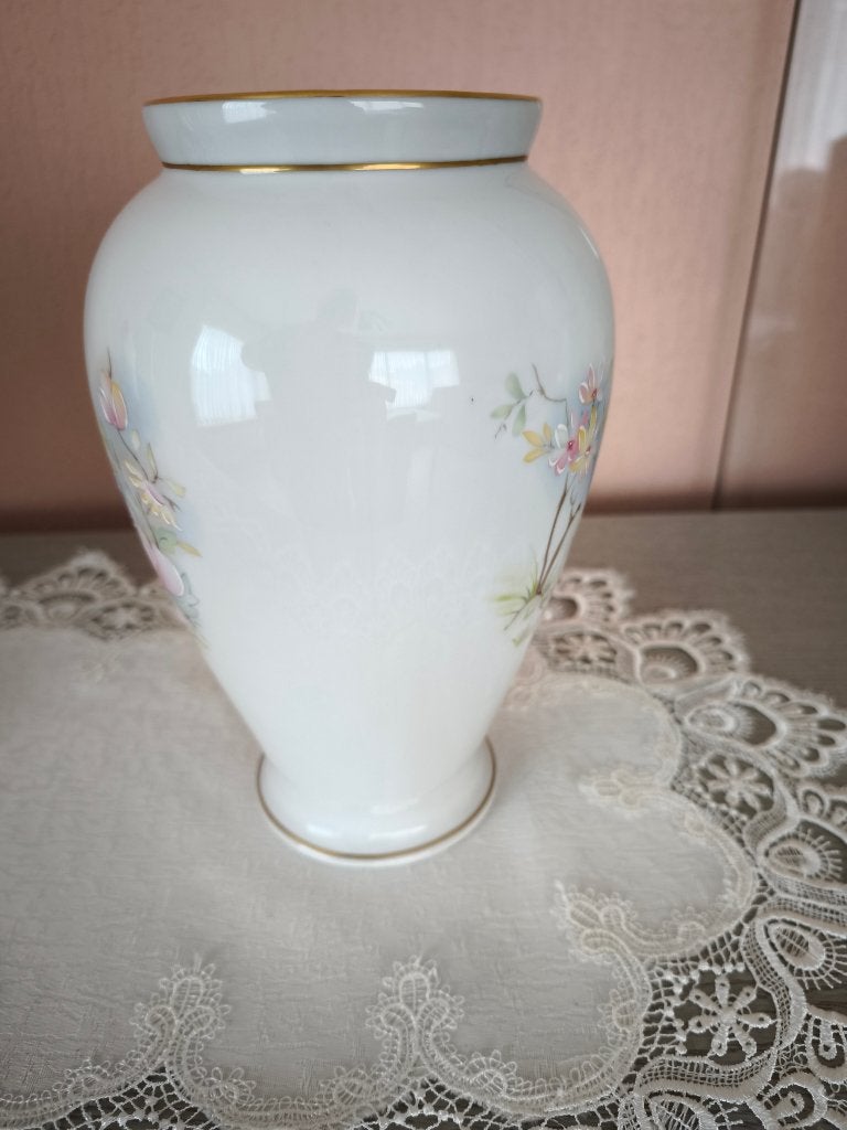 porseleinen Limoges vaas uit Frankrijk, Enlèvement
