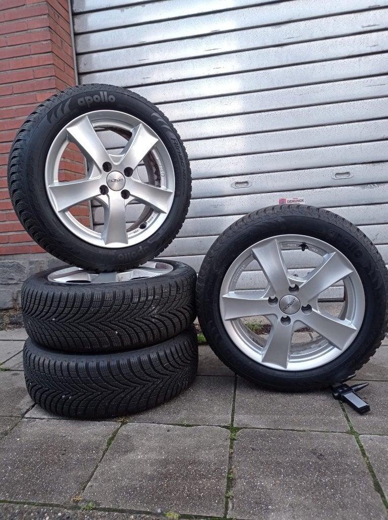 Fiat 500 4/98 185/55/15 velgen!, Auto-onderdelen, Banden en Velgen, Velg(en), Winterbanden, Ophalen