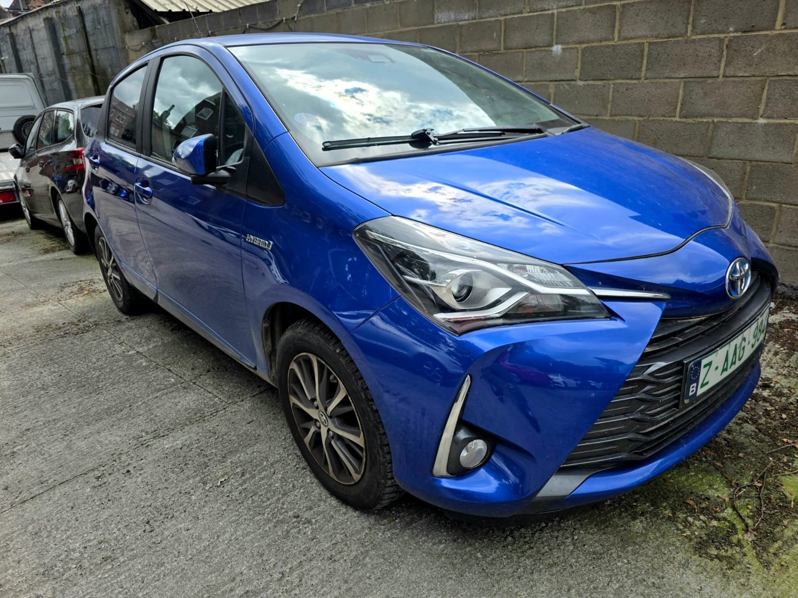 Yaris hybride 11/2019 100.000 km 3 ans garantie, Achat, Entreprise, Carnet d'entretien, Yaris