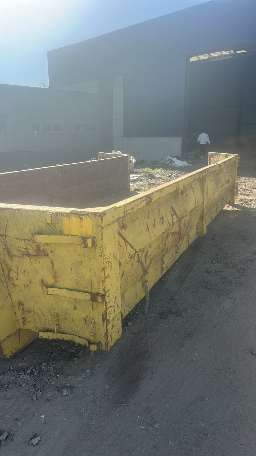 Containers te koop, Ophalen