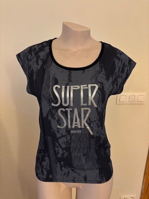 Tshirt – Superstar (S) – Nieuw!, Zwart, Nieuw, Ophalen of Verzenden, Korte mouw