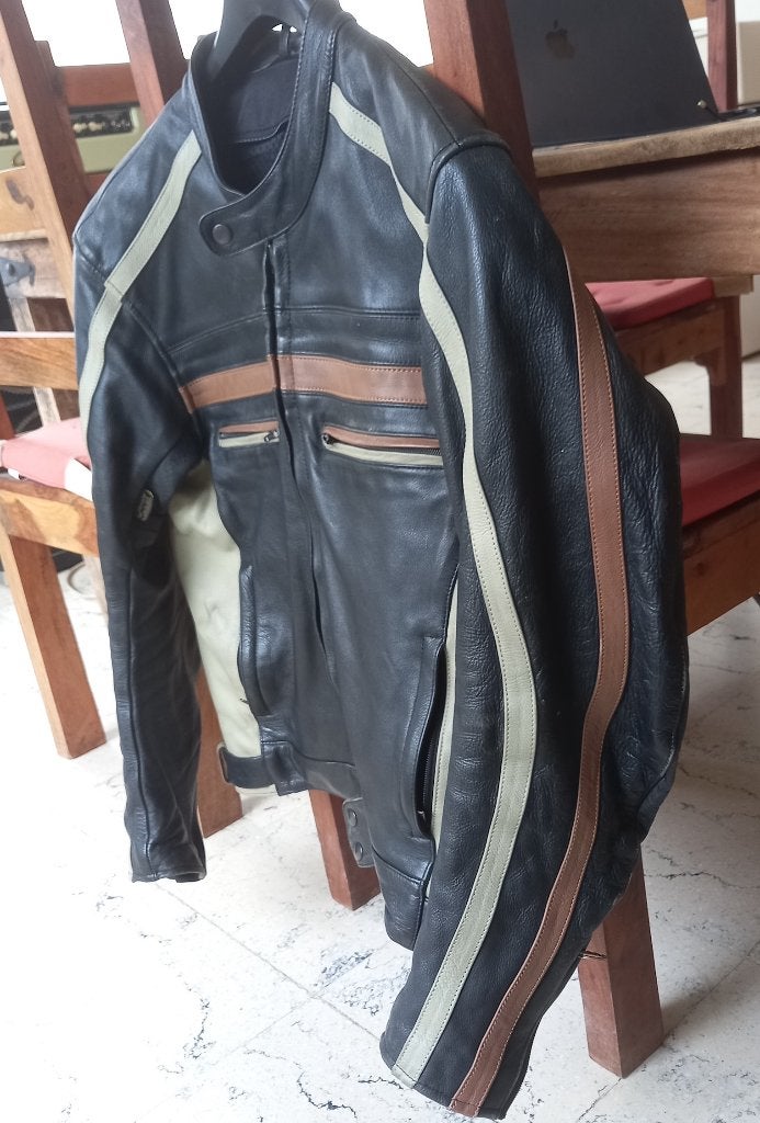 Neuf: Blouson cuir vintage Taille 52 (L) Full protections CE, Enlèvement ou Envoi, Neuf, avec ticket, Manteau | cuir, S A R
