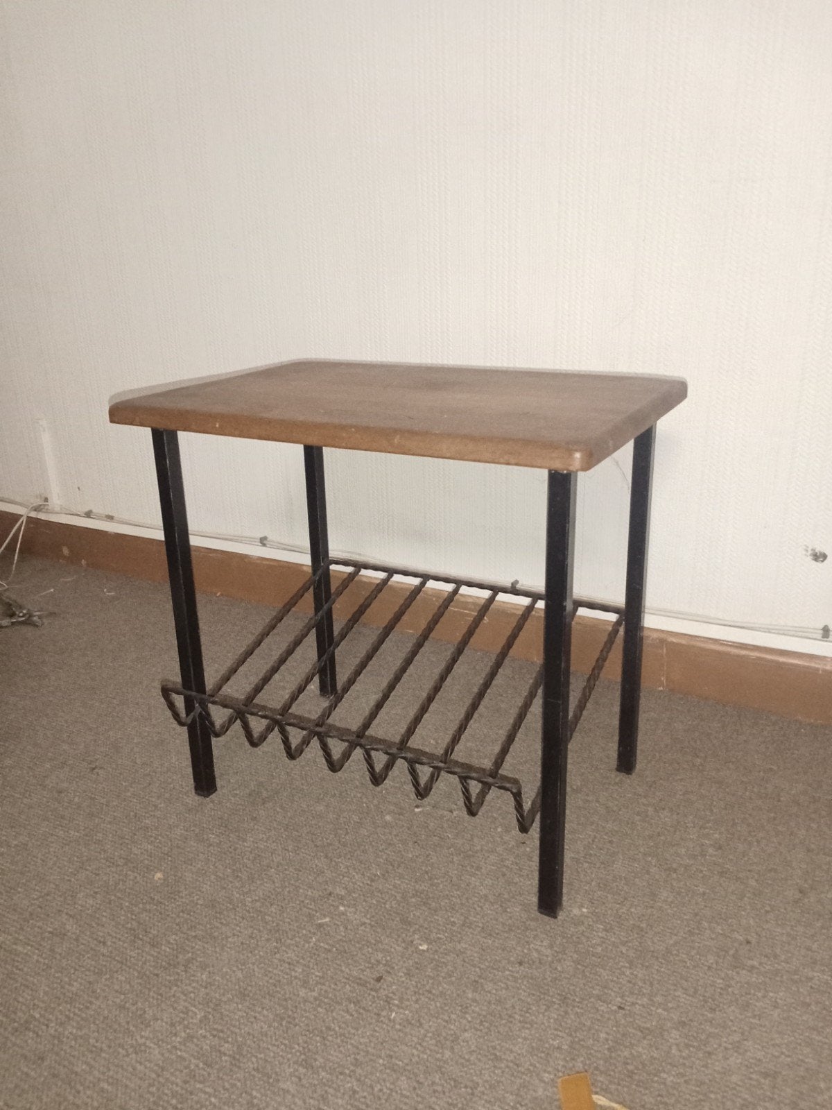 Vintage bijzettafel, Ophalen