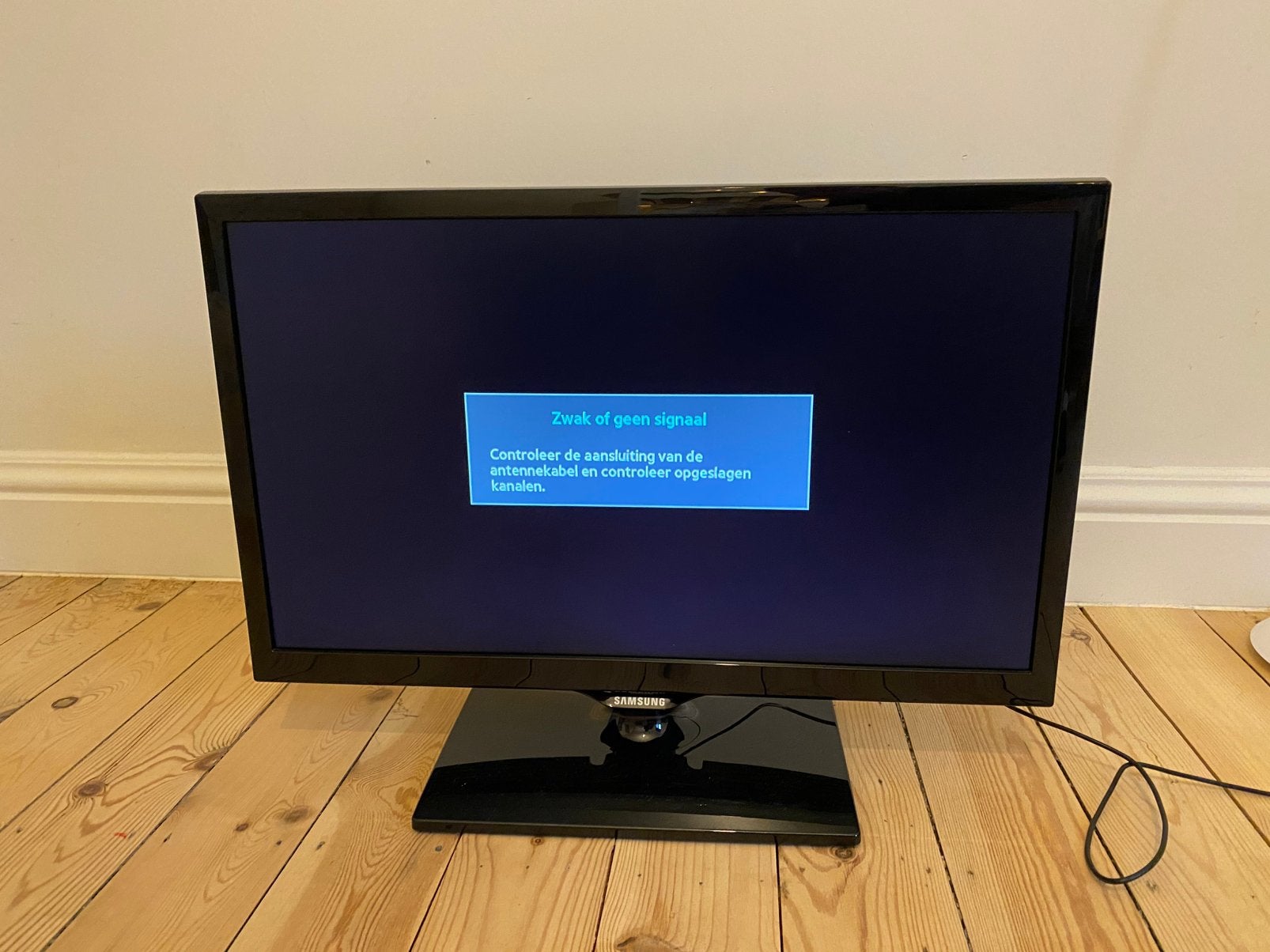 Téléviseur Full HD 22 pouces Samsung - HDMI et SCART, LED, 40 à 60 cm, Enlèvement, Utilisé