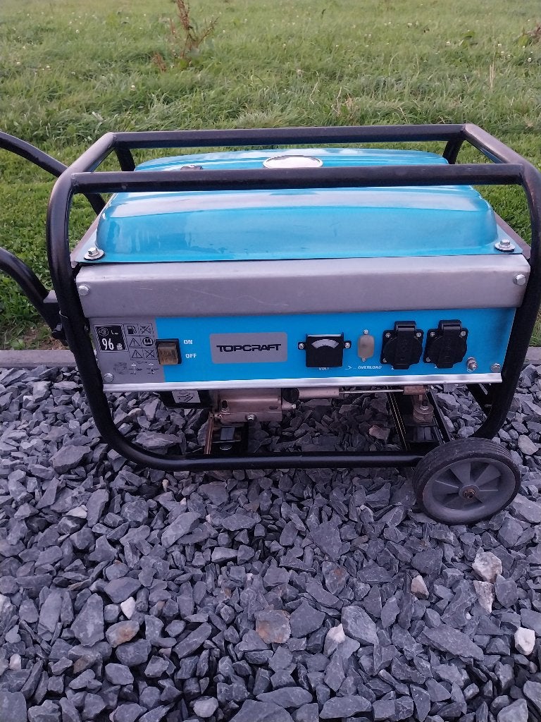 Groupe électrogène, Enlèvement, Utilisé, Moins de 5 kVA, Essence