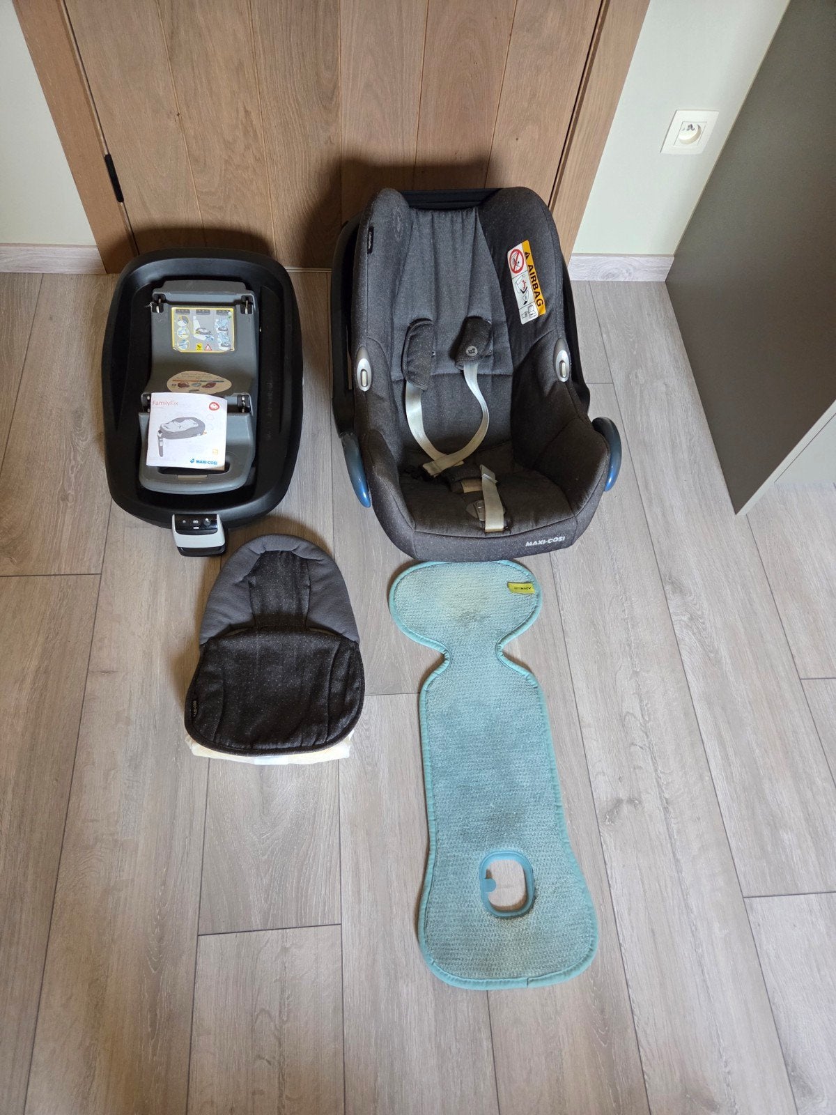 Maxi cosi + Familyfix Autosteun, Kinderen en Baby's, Autostoeltjes, Ophalen, Isofix