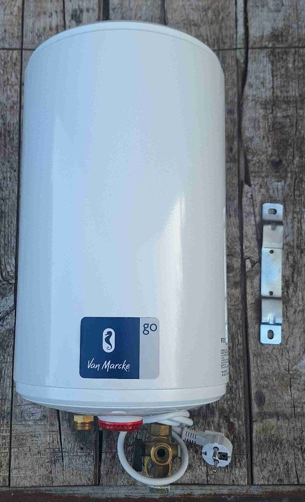 Boiler électrique mural, Doe-het-zelf en Bouw, Chauffageketels en Boilers, Zo goed als nieuw, Boiler, Minder dan 20 liter, Minder dan 3 jaar oud