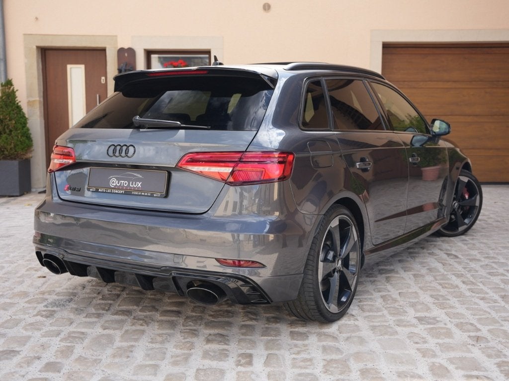 Audi RS3 Sportback/Matrix/Caméra/Magnetic Ride/B&O/CarPlay, Autos, Cuir, Argent ou Gris, Achat, 2480 cm³