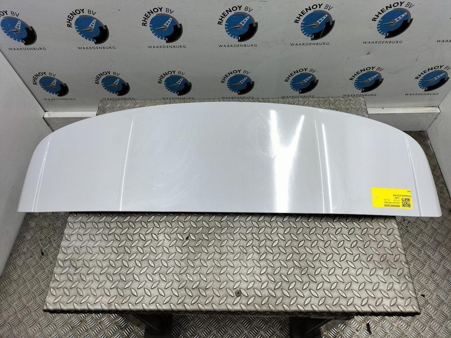 PEUGEOT 2008 Allure SPOILER ACHTER 2024, Auto-onderdelen, Carrosserie, Achterklep, Achter, Gebruikt, ARN erkend, Stiba lid, Erkend duurzaam