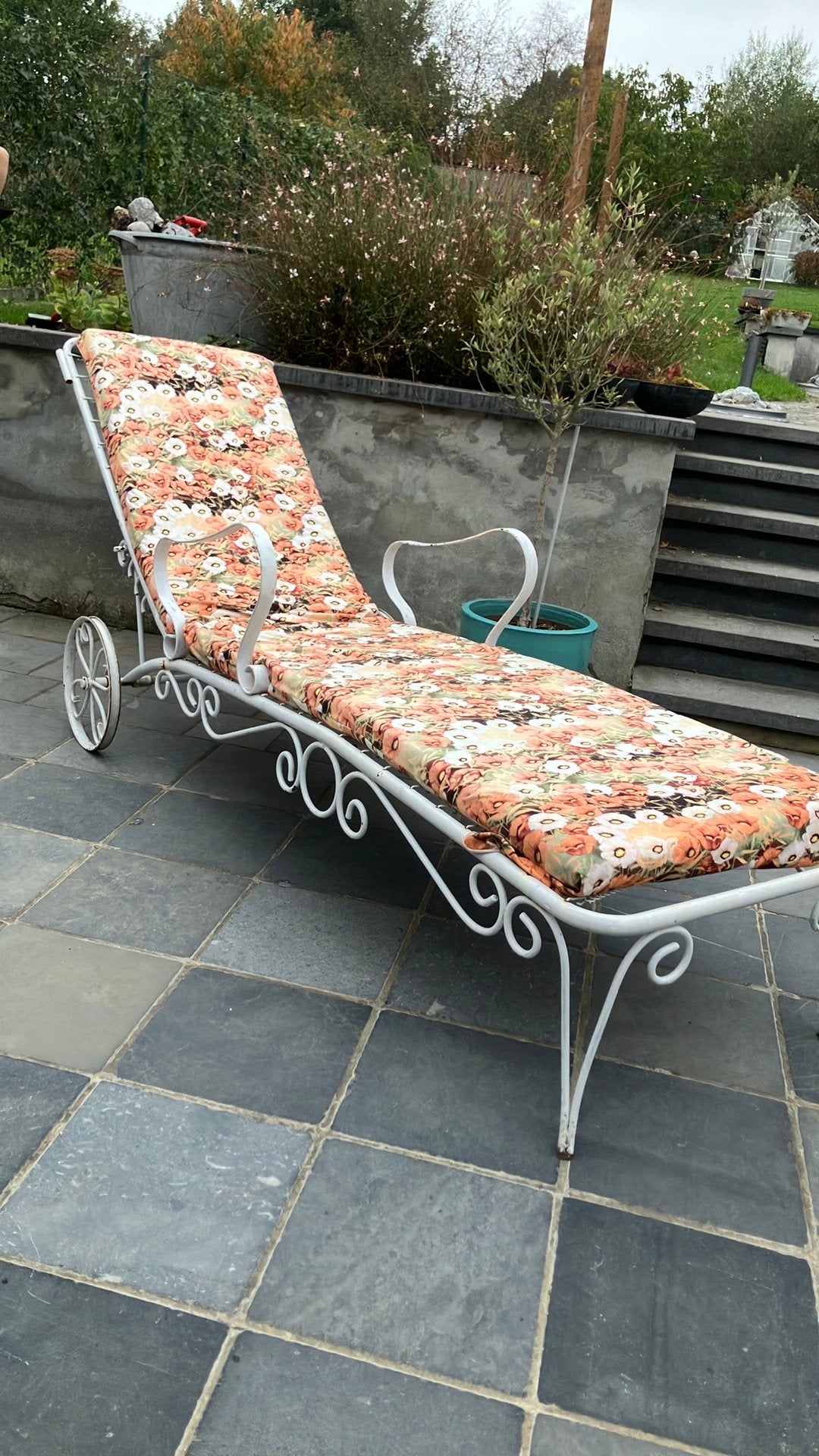 Tuinstoel – Romantische Franse Stijl (Wit), Ophalen, Zo goed als nieuw, Metaal