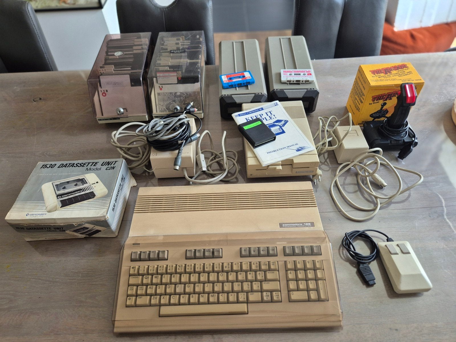 Commodere 128 met toebehoren, Computers en Software, Ophalen of Verzenden, Commodore