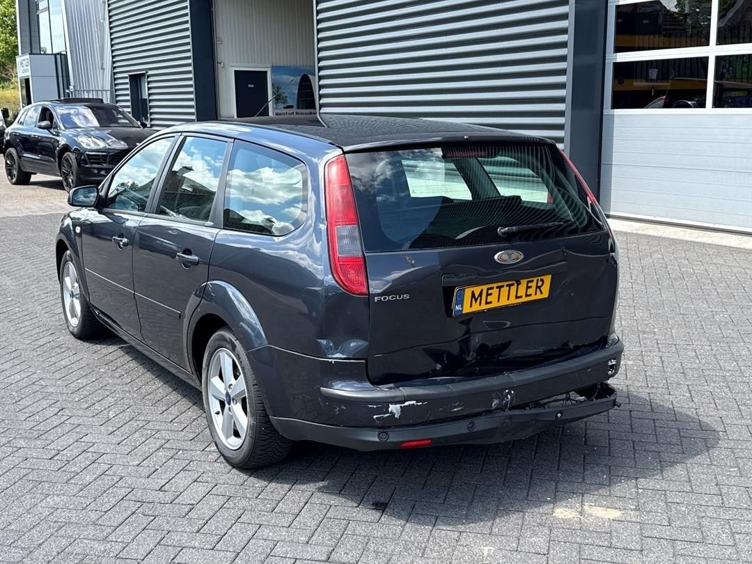 Ford Focus Wagon 1.6-16V Futura , Airco , Cruise control , N, 1596 cc, Gebruikt, 4 cilinders, 635 kg
