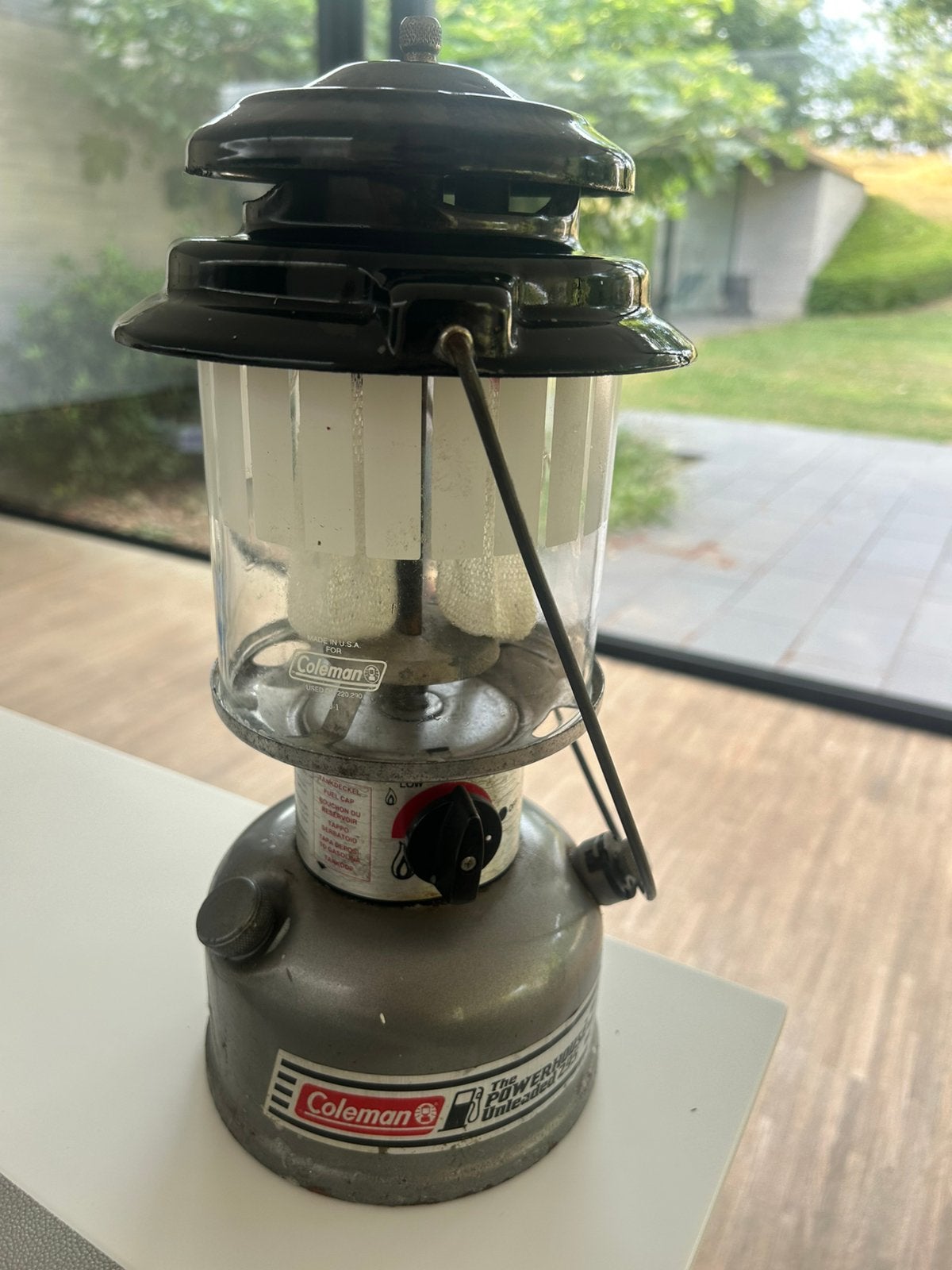 Coleman kampeerlamp, Caravans en Kamperen, Ophalen, Zo goed als nieuw