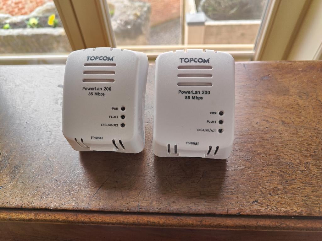 2 TOPCOP Powerlan 200, 85 Mbit/s, Informatique & Logiciels, Enlèvement ou Envoi, Comme neuf, Topcom