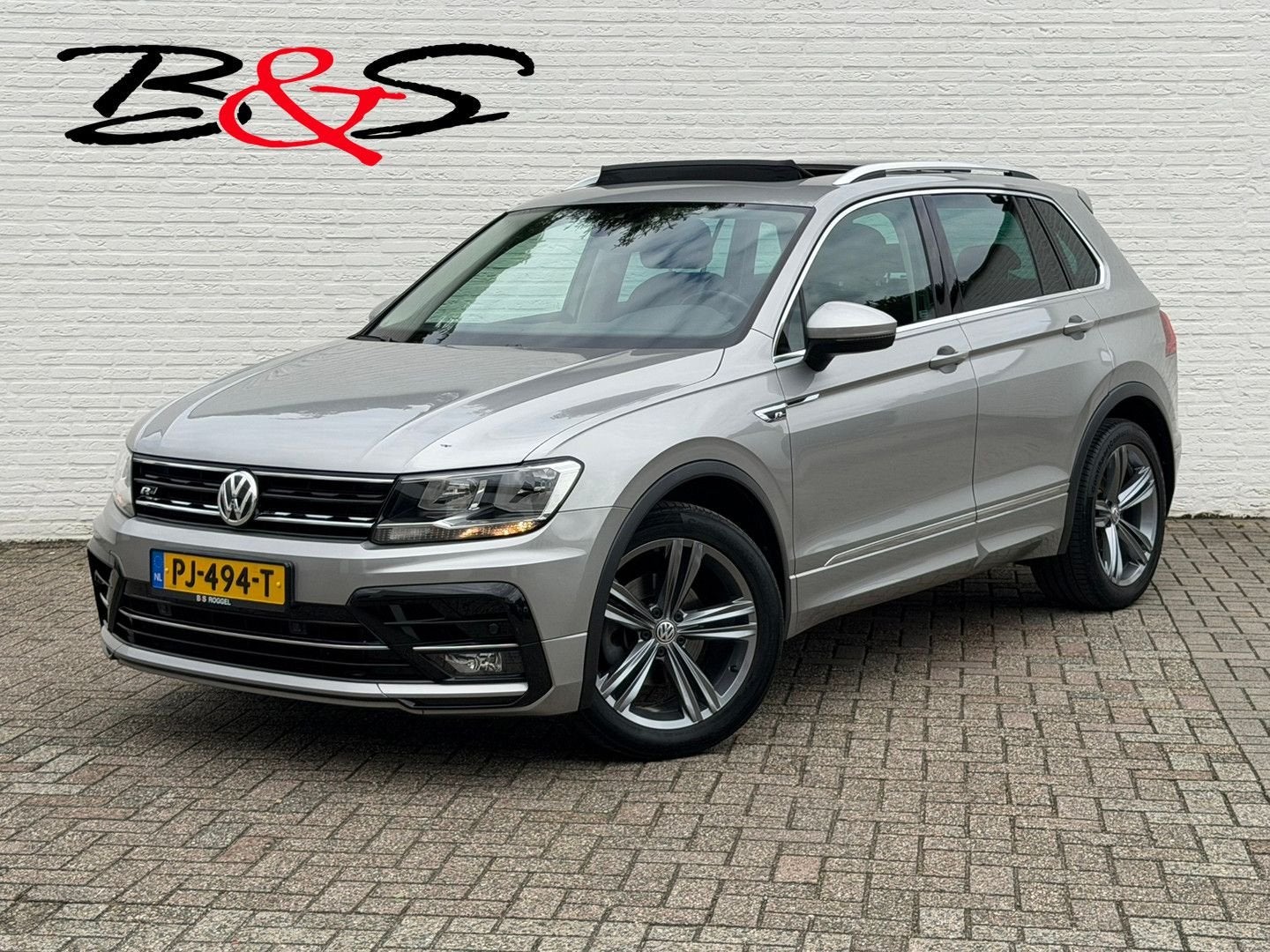 Volkswagen Tiguan 1.4 TSI ACT R-Line Automaat Panorama Clima, Auto's, Volkswagen, Automaat, 140 g/km, Elektrische ramen, Bedrijf