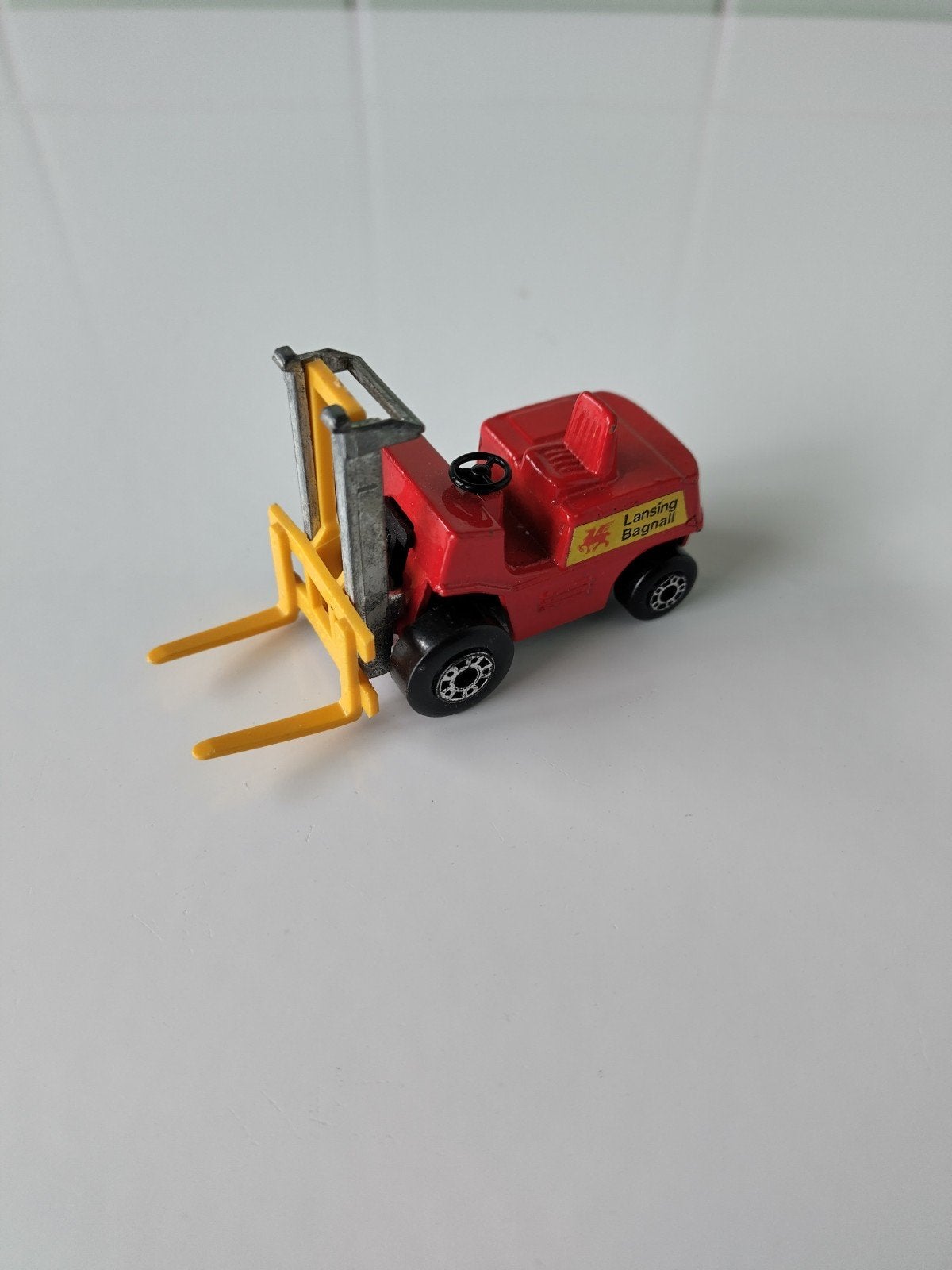 Vintage Matchbox Fork lift Truck AFHALING LEES BESCHRIJVING, Enlèvement, Utilisé, Grue, Tracteur ou Agricole, Matchbox