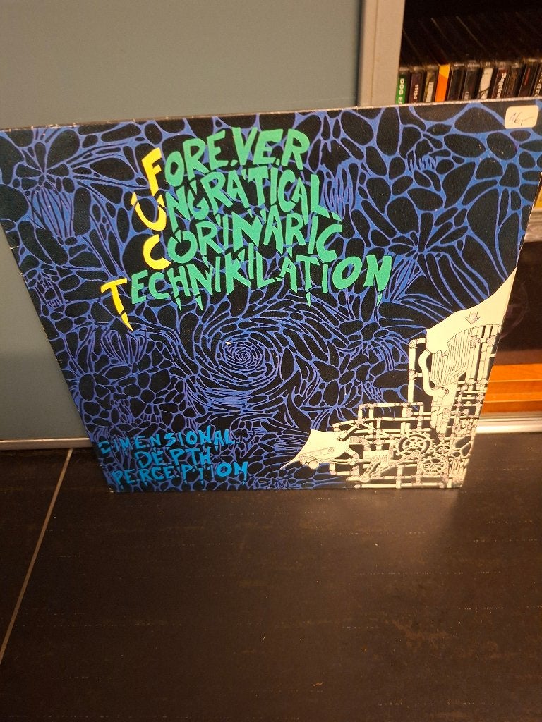 lp - fuct - dimensional depth perception - vak 5, LP, Gebruikt, Ophalen of Verzenden, 12 inch