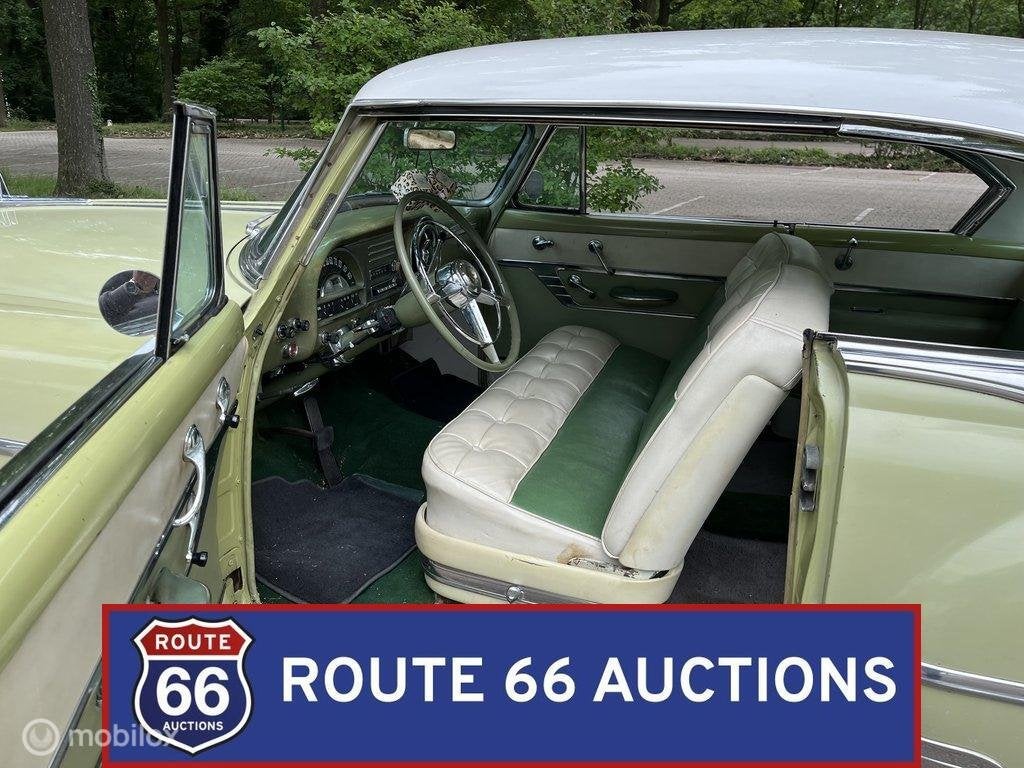 Pontiac Chieftain | 1953 | Route 66 Auctions, Auto's, Pontiac, Zwart, Bedrijf, Handgeschakeld