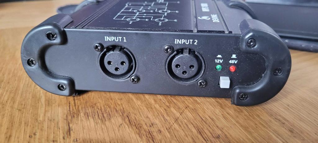 Devine MPS 1000 Dubbele Fantoomvoeding + Vonyx Microfoon, Musique & Instruments, Microphones, Comme neuf, Micro studio, Enlèvement