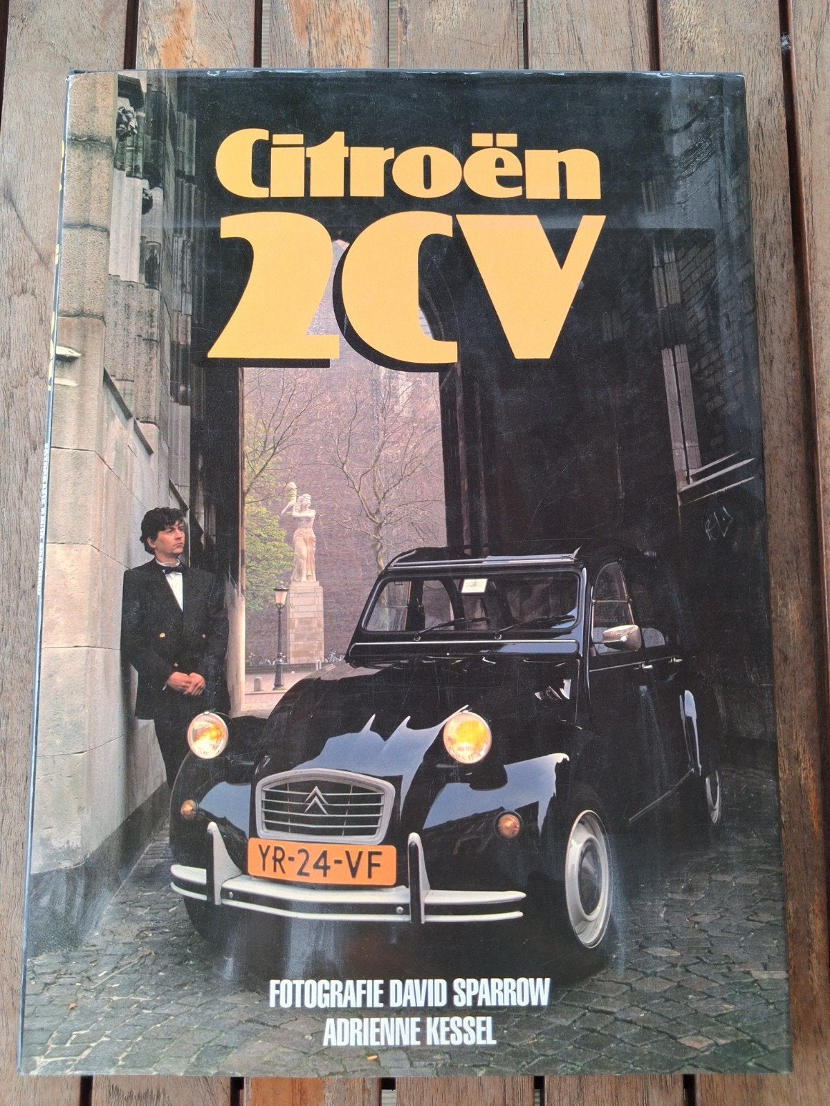 Citroën 2CV, Adrienne Kessel, David Sparrow, Ophalen of Verzenden, Zo goed als nieuw, Citroën