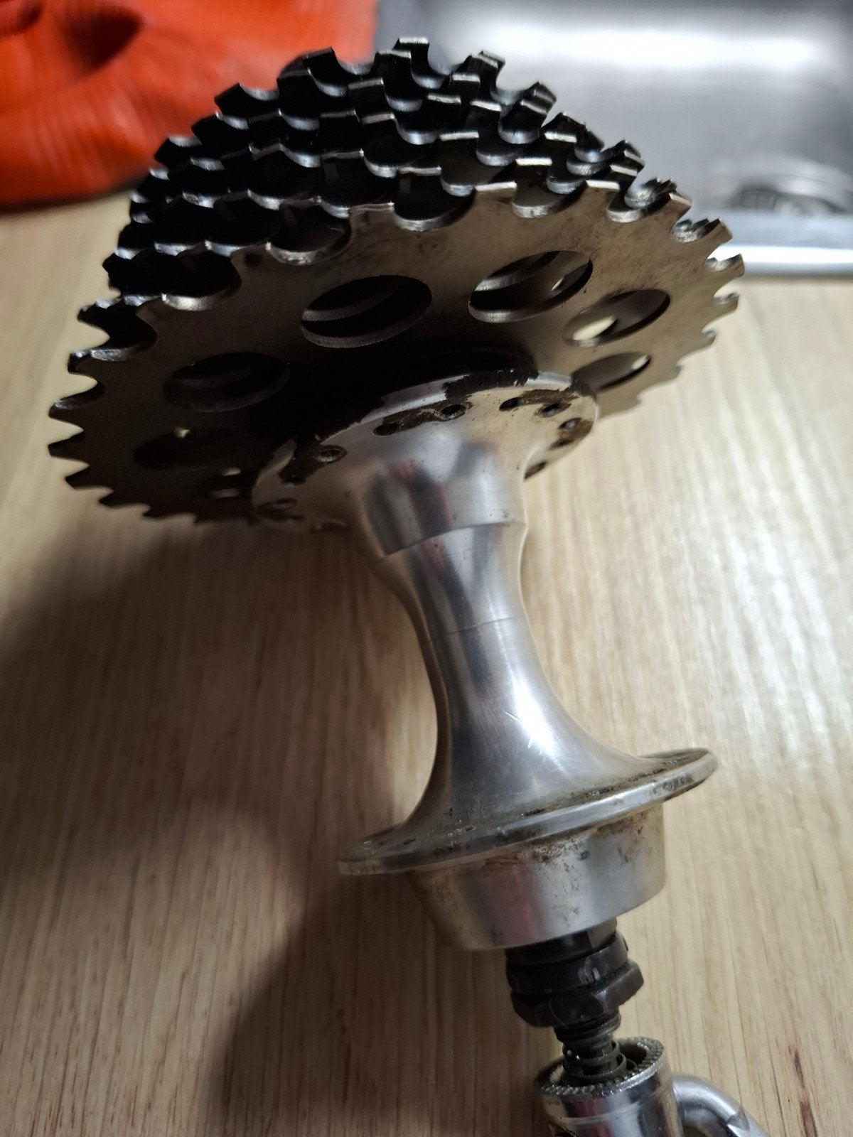 Cassette 8 vitesses Miche sur moyeu 32 rayons, Vélos & Vélomoteurs, Enlèvement ou Envoi, Utilisé, Miche