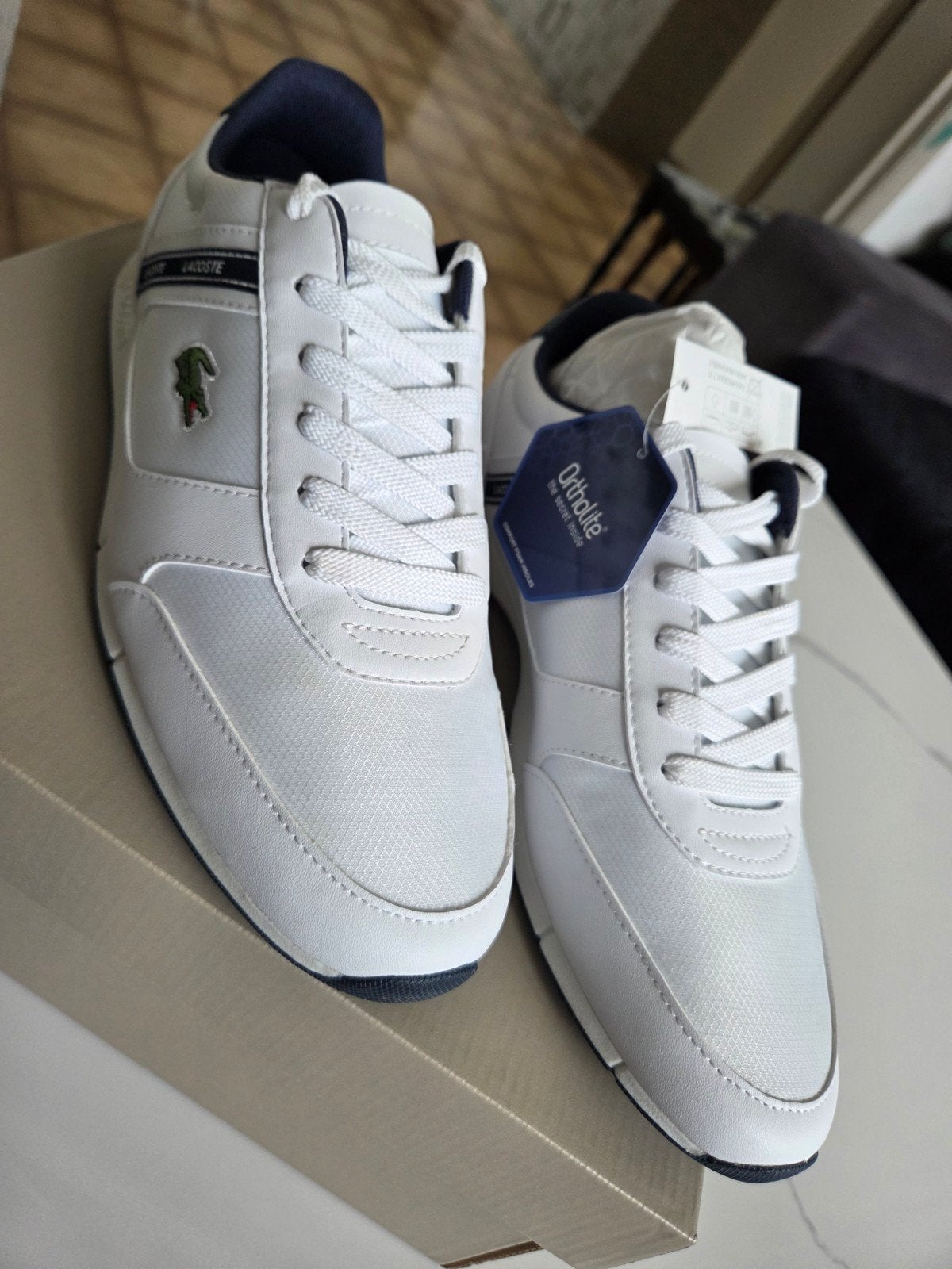 lacoste menerva blanc taille 40 original neuf, Enlèvement ou Envoi