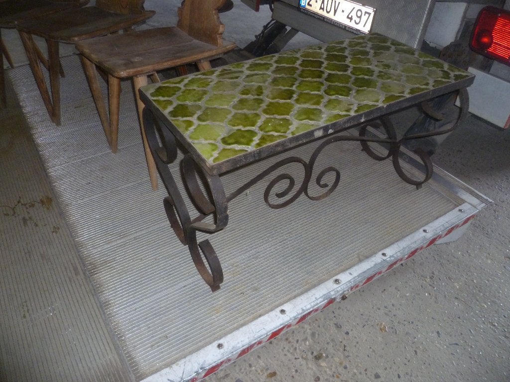 VINTAGE SALONTAFEL MET SMEEDWERK, Ophalen