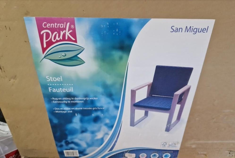 stoel Saint Miguel in verpakking, Huis en Inrichting, Stoelen, Ophalen, Nieuw, Hout, Eén