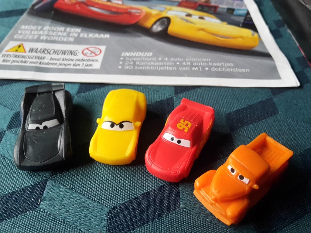 Monopoly Junior Cars, Disney Pixar, 2-4 spelers, 5+, Hasbro, Hobby en Vrije tijd, Ophalen of Verzenden, Gebruikt, HASBRO