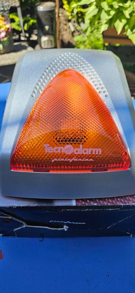 TechnoAlarm Pininfarina, Ophalen