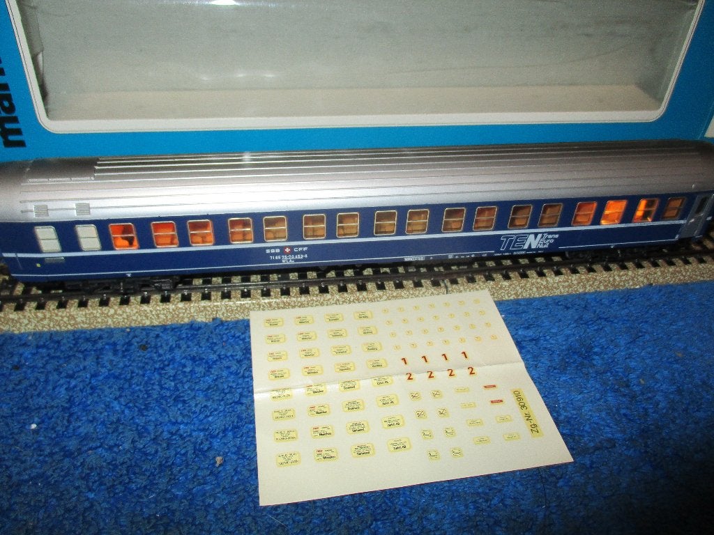 Marklin 4182 SBB avec éclairage, Enlèvement ou Envoi, Comme neuf, Wagon, Märklin
