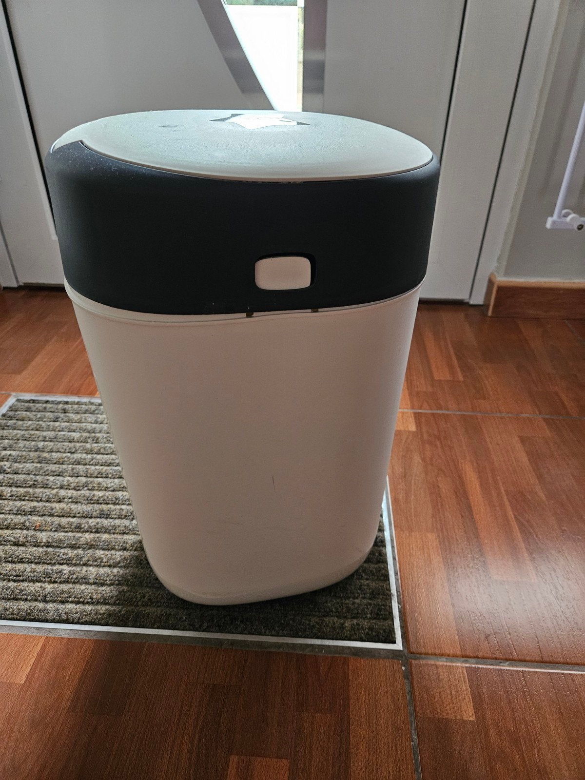 Tommee Tippee Luieremmer Sangenic Twist & Click, Luieremmer, Zo goed als nieuw, Standaard, Ophalen